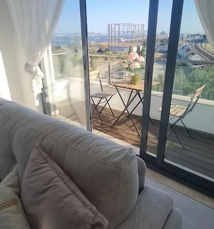 S.soares T1 Expo Sul Appartamento